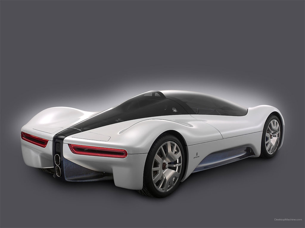 maserati_pin_75th_14-1024